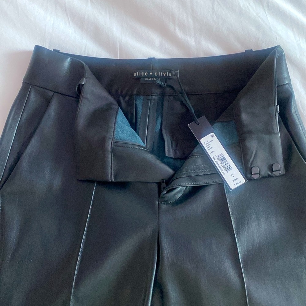Alice + Olivia Ming Faux Leather Pant - Picture 7 of 8